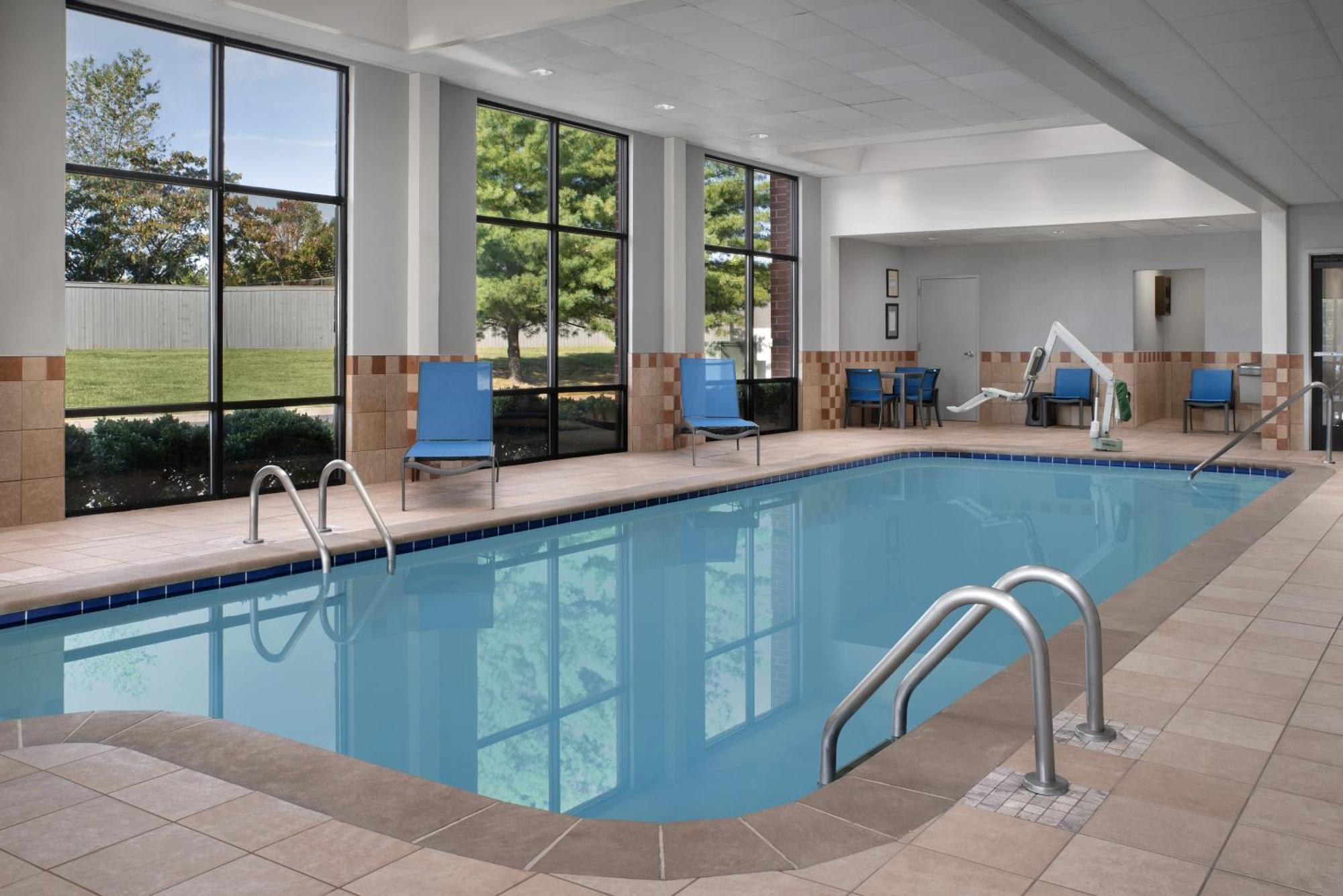 Hampton Inn & Suites-Knoxville/North I-75 Exteriör bild