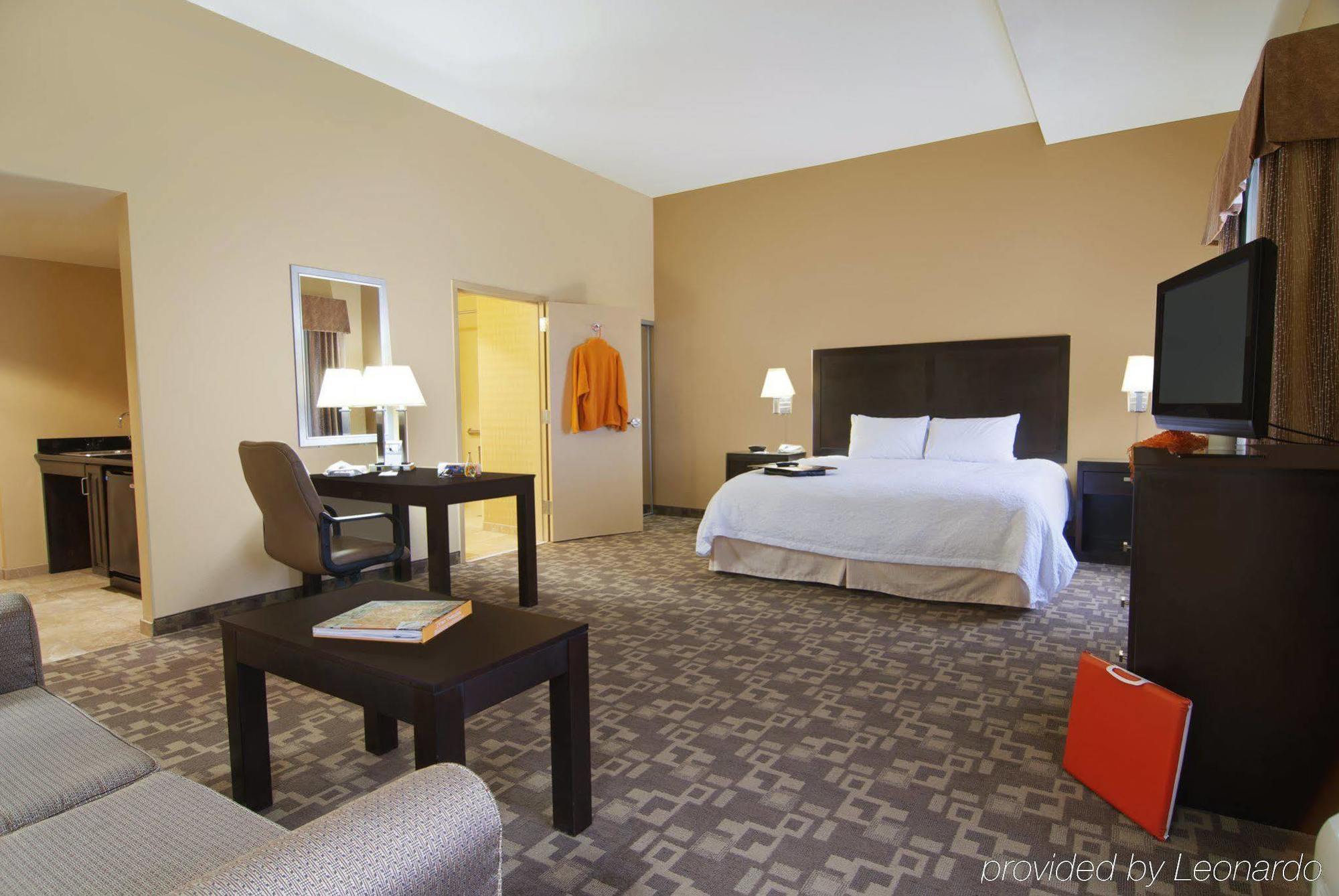 Hampton Inn & Suites-Knoxville/North I-75 Exteriör bild