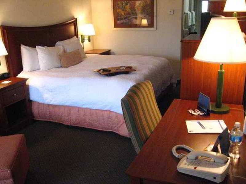 Hampton Inn & Suites-Knoxville/North I-75 Rum bild